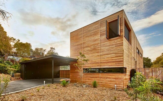 Дом с отделкой из дерева в Австралии