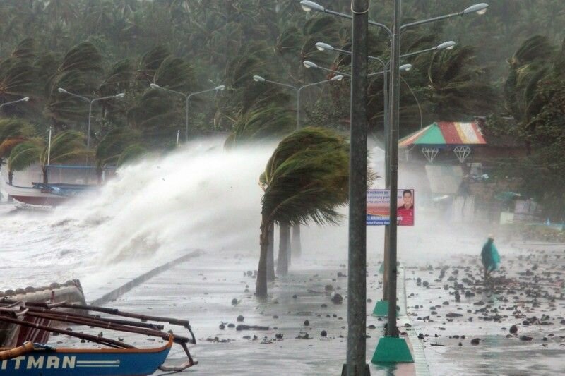 Тайфун Хаян унес жизни более 10 тысяч человек