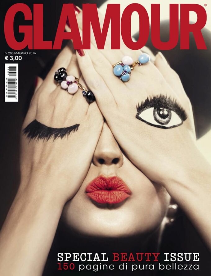 Клара Алонзо на обложке Glamour Italy
